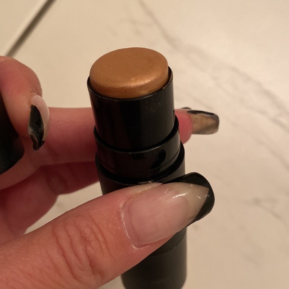 NUDESTIX glow highlighter - hey honey - Picture 4 of 7